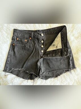 Levi's 501 Jean Shorts Womens Size 28 Black Button Fly Cut Off 5 Pocket Denim